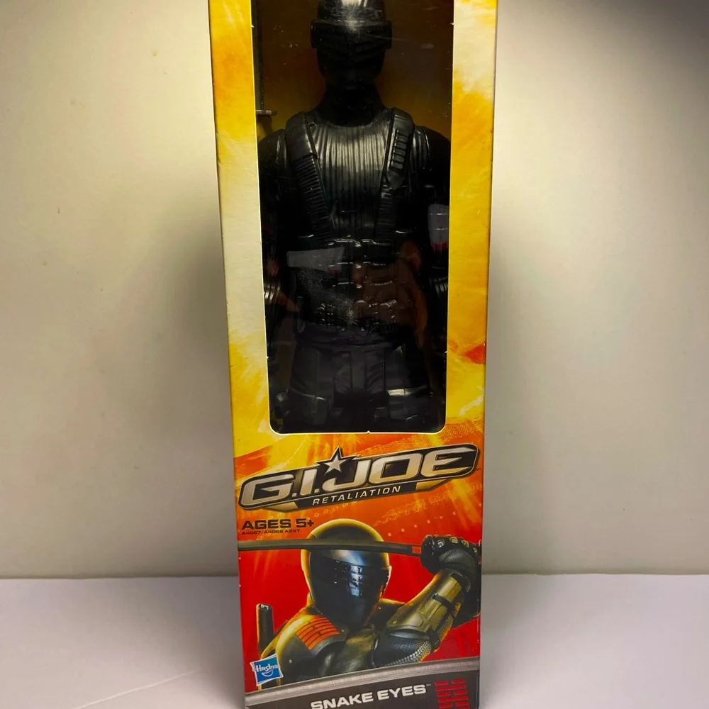 G.I. Joe Retaliation Lot of 3 Action Figures Snake Eyes, Storm Shadow, Roadblock